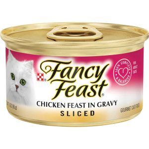 Purina Fancy Feast Sliced Chicken Feast Wet Cat Food in Gravy - 3 Ounce Can