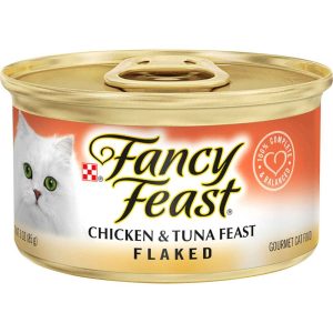 Purina Fancy Feast Flaked Wet Cat Food, Chicken and Tuna Feast - 3 Ounce Can